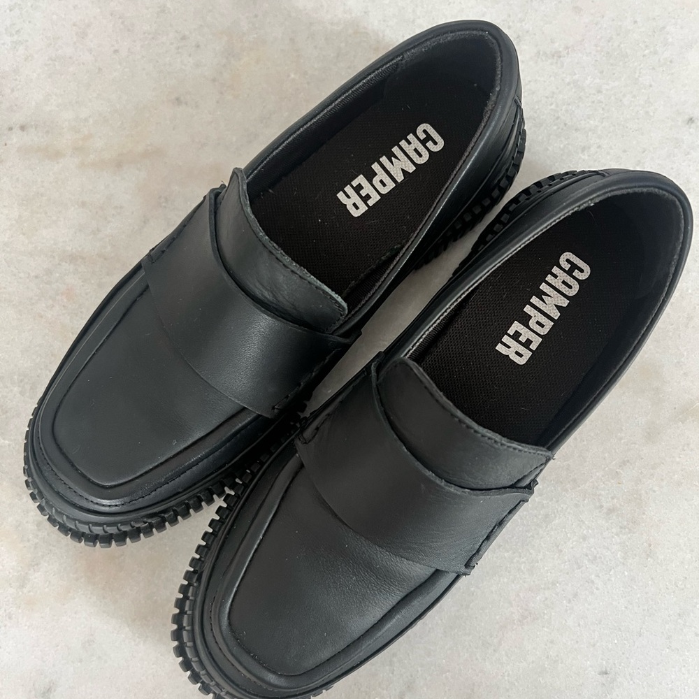 Camper Women’s Leather PIX Black Slip-On Loafers - Picture 2 of 3